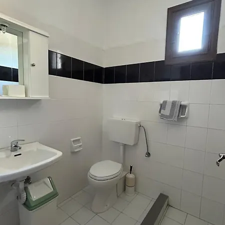 Christopher Apartment Afytos